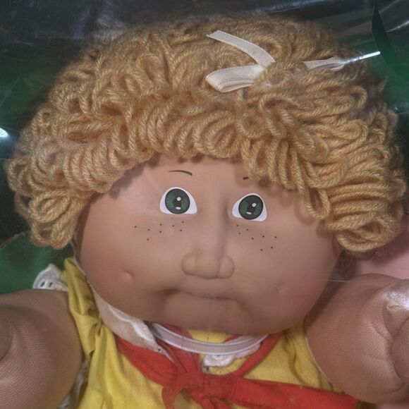 Vtg Kuschel Kinder Cabbage Patch Kids Doll 1983 Arxon Yellow Dress Box German - Picture 8 of 14